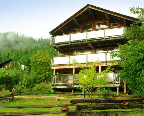 Strathcona Park Lodge Campbell River Exterior photo